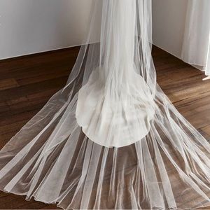 Henri Tulle Veil